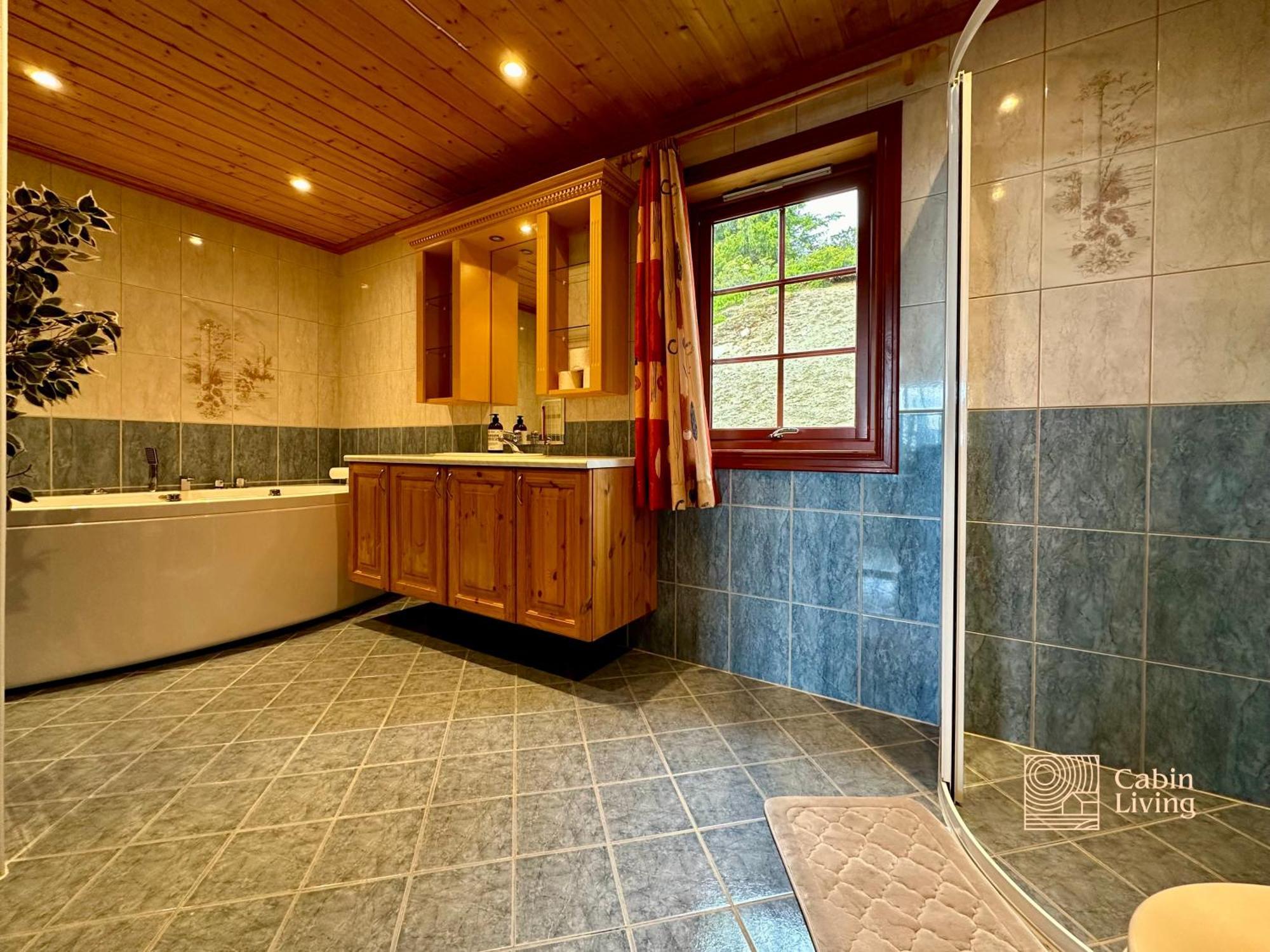 Large 2 Baths And Sauna In Sjusjoen